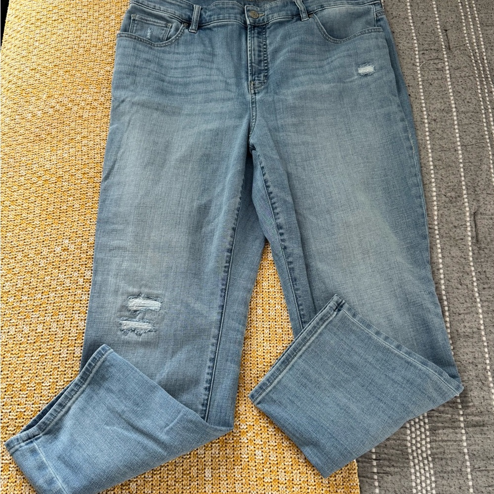 Light Blue Women’s Stretch Jeans